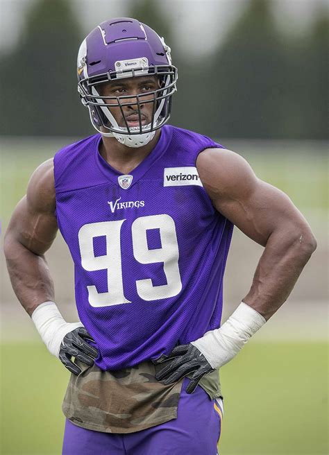 Five storylines to watch at Vikings minicamp, including edge rusher Danielle Hunter’s plan to skip